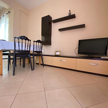 L.T. Apartment 5Th Street Sarandë Eksteriør bilde