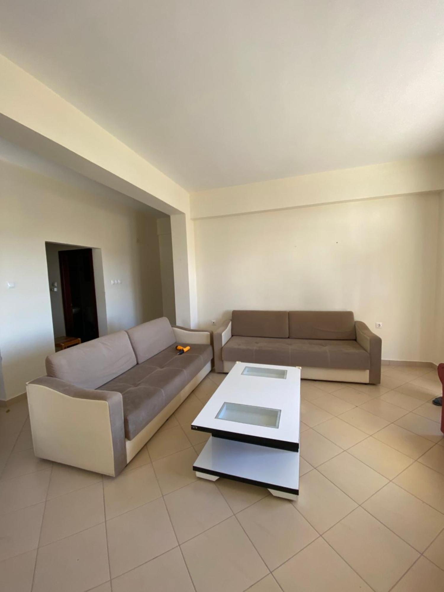 L.T. Apartment 5Th Street Sarandë Eksteriør bilde